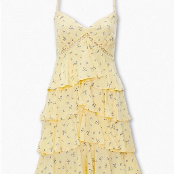 Forever 21 Dresses & Skirts - Floral ruffle dress